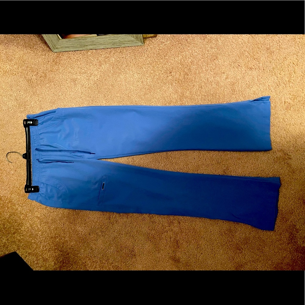 Med couture air scrub bottoms